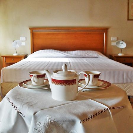 Villa Agriturismo Borgo Valfredda à Mezzane di Sotto Extérieur photo